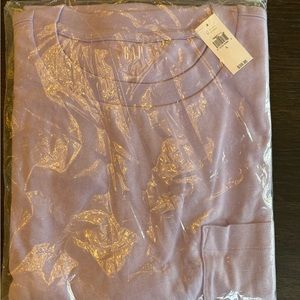 NWT GAP Heavyweight Relaxed Fit Pocket T-Shirt. Lavender. Size Large.